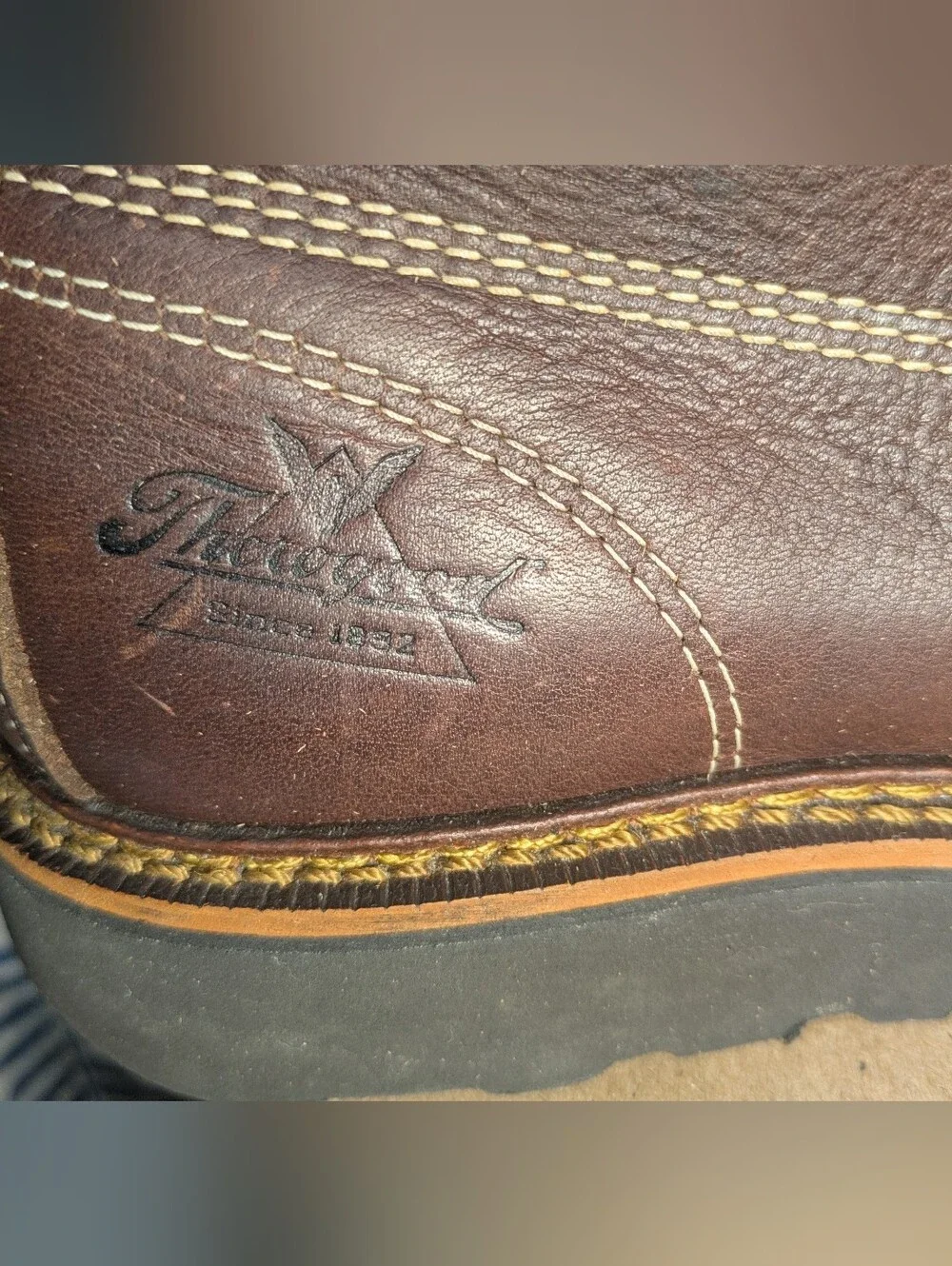 Thorogood Men's Brown Leather Moc Toe Work Boots Size 6D